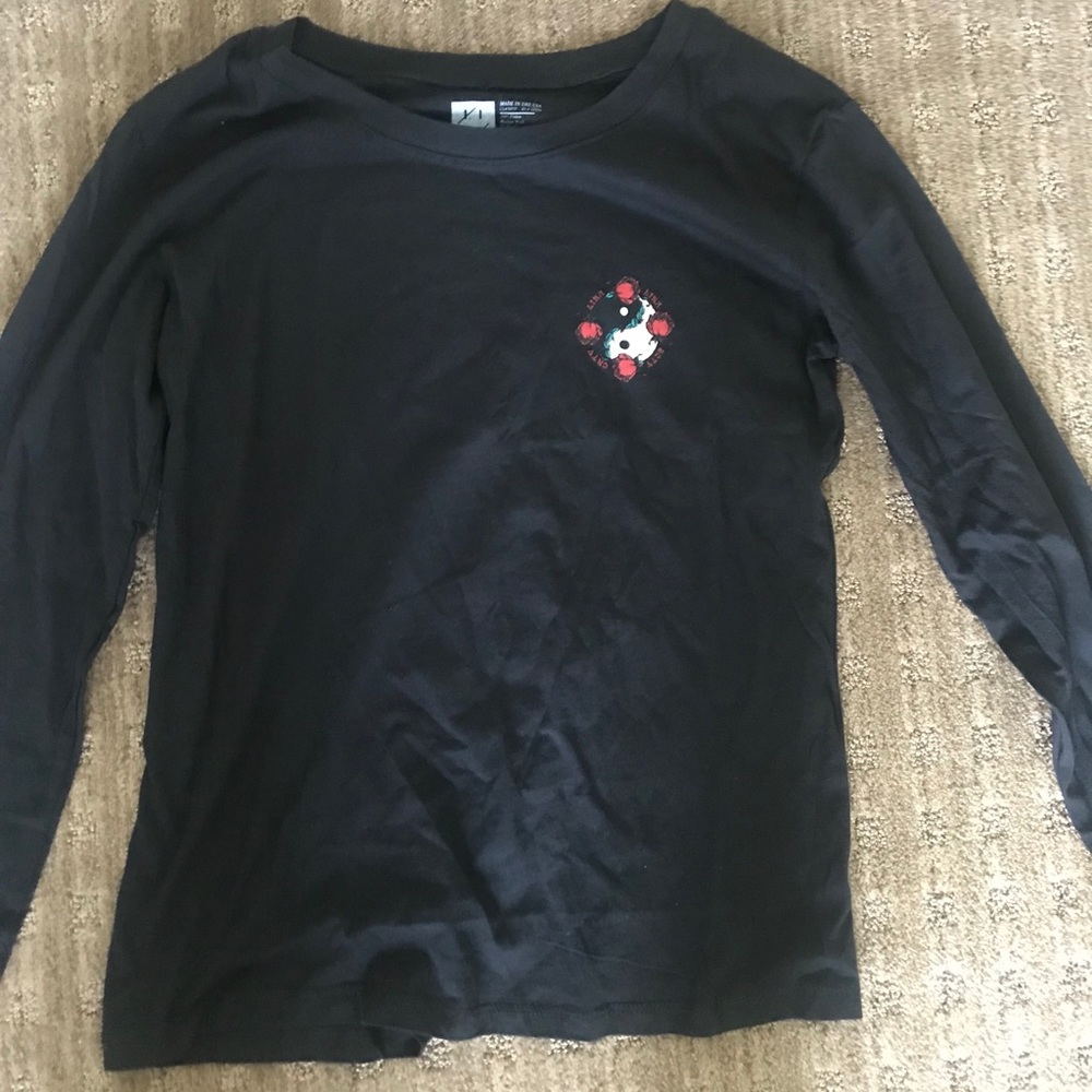 Ying Yang black long sleeve